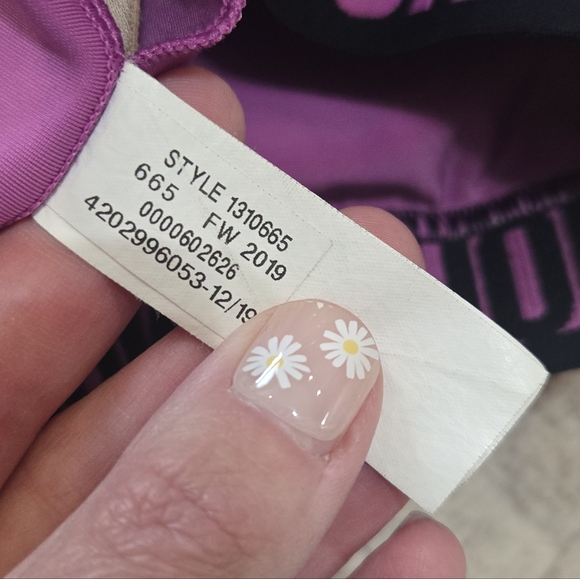 Under Armour Compression Purple and Black Criss-Cross Sports Bra, Size Large - Picture 4 of 6